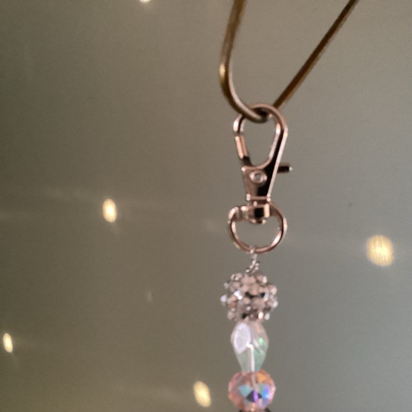 Handcrafted beaded sun catcher with chandelier crystal and lobster claw closure - Picture 4 of 6